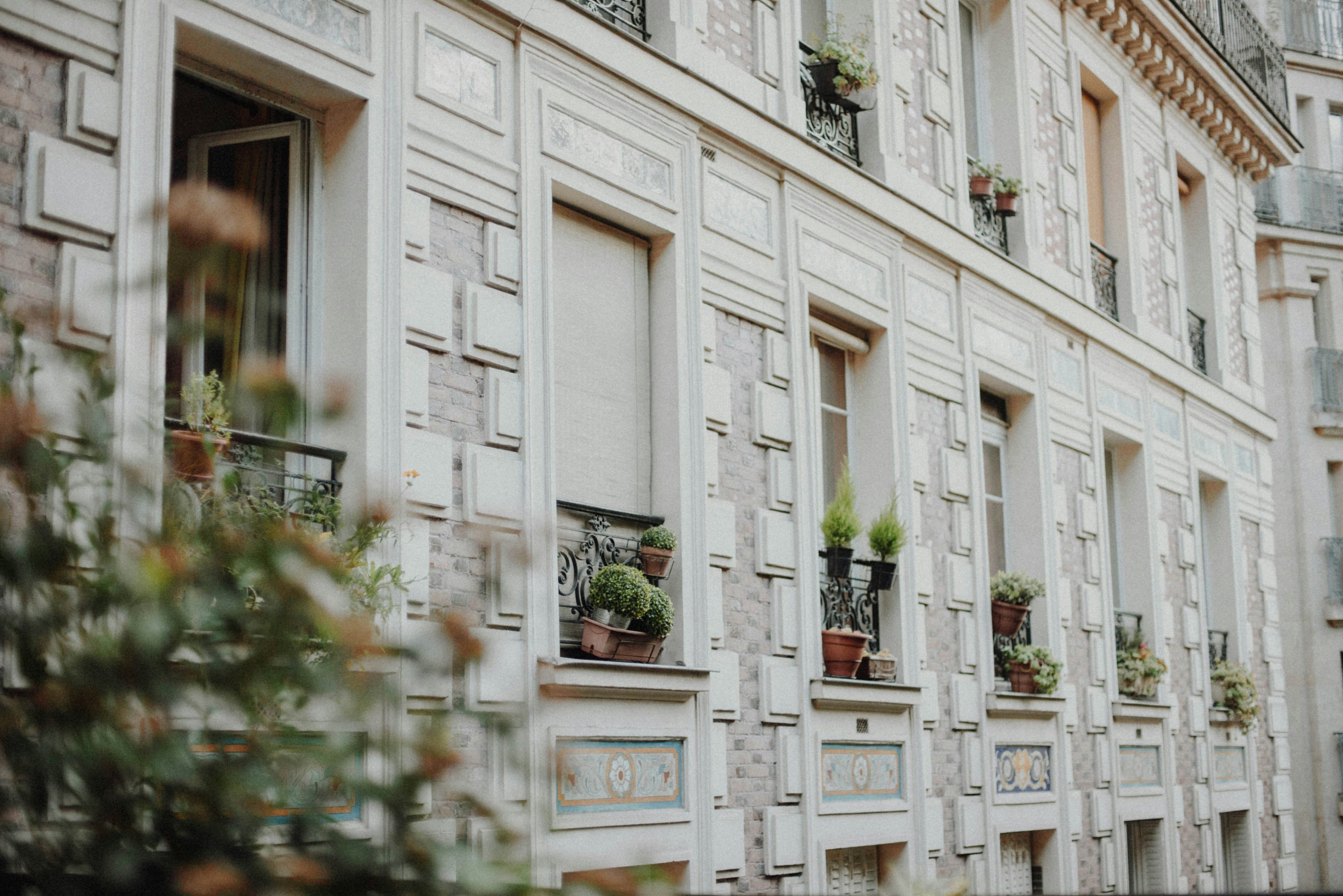 Ravalement de façade et peinture à Angoulême — réalisations