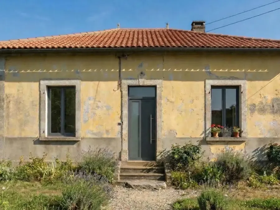 Façade avant peinture